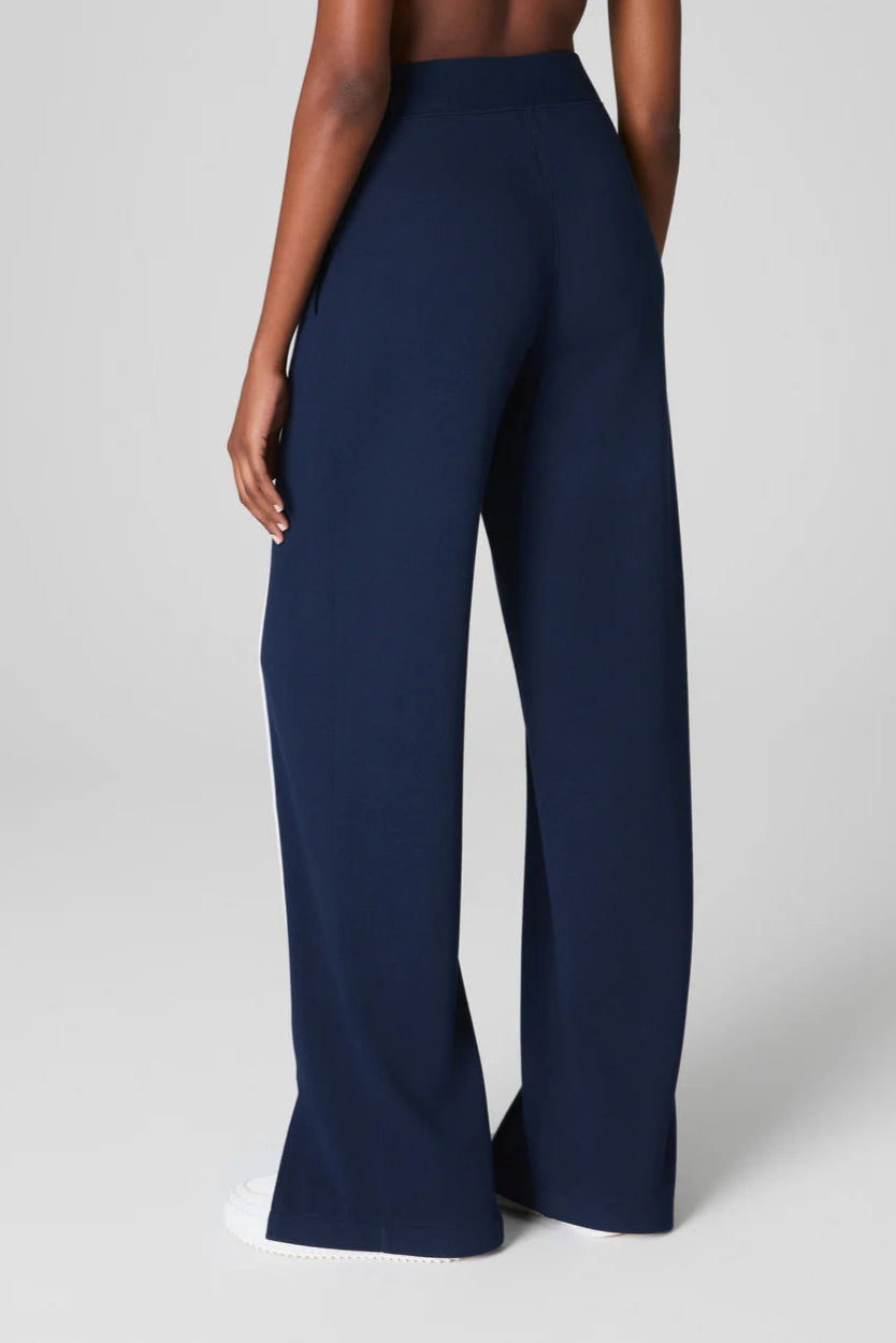 Air Essentials Straight Leg Pique Pant- Navy