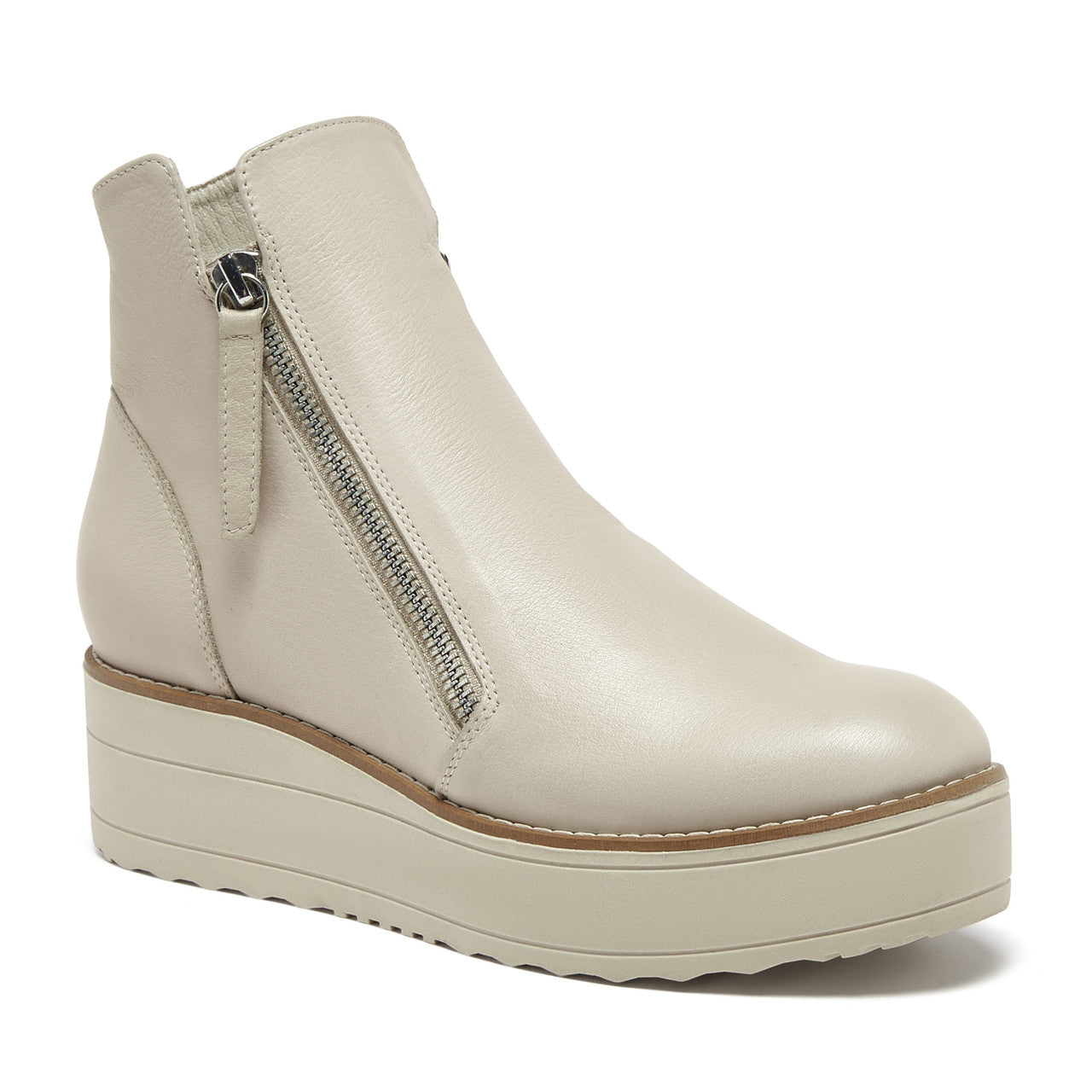 NeNe Short Leather Boot- Vanilla