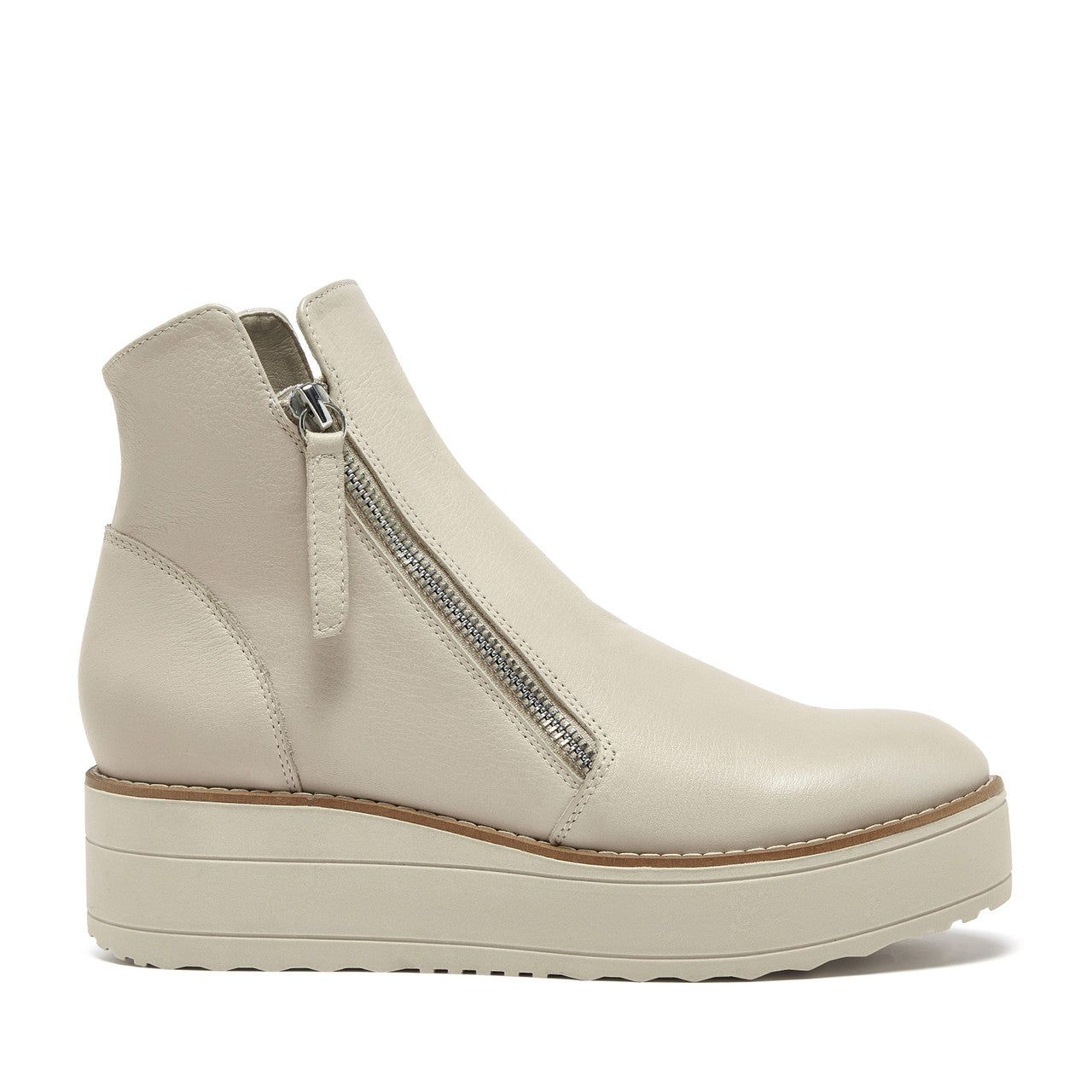 NeNe Short Leather Boot- Vanilla