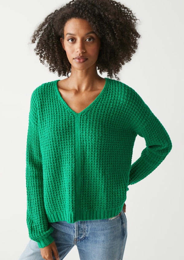 Kelsie V-Neck Pullover- Kelly Green