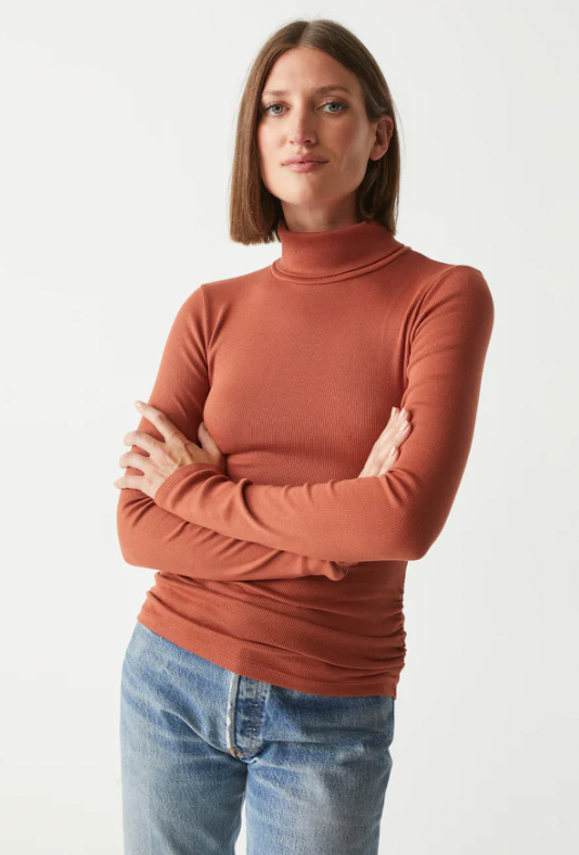 Gail Ribbed Turtleneck