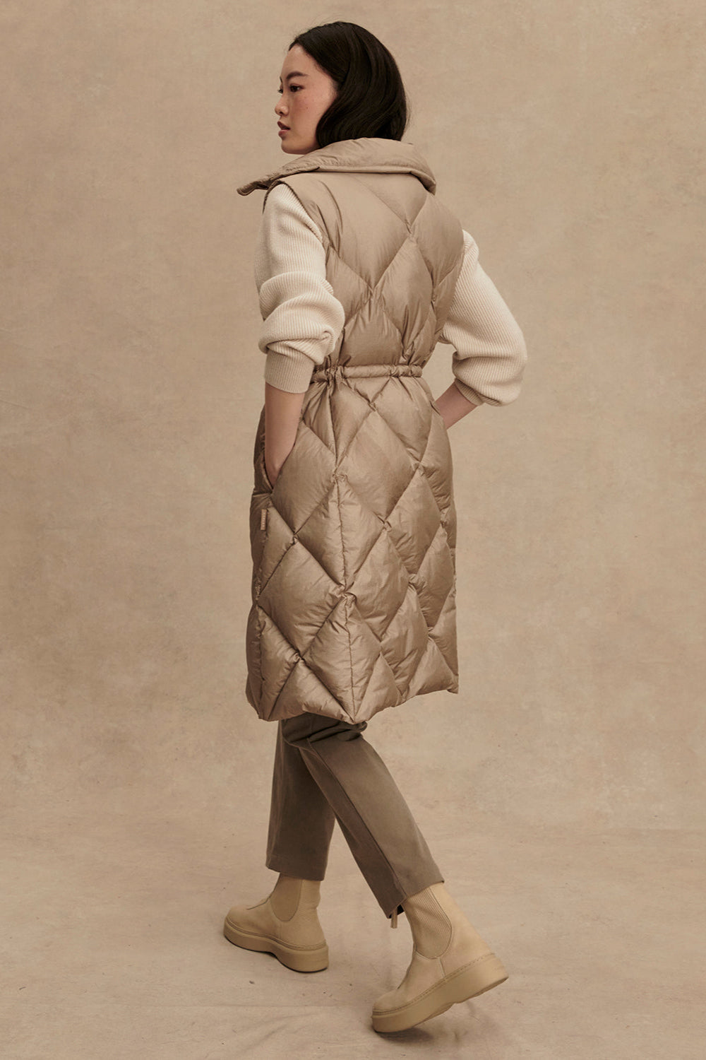 Naive Long Down Gilet- Portabella Metallic