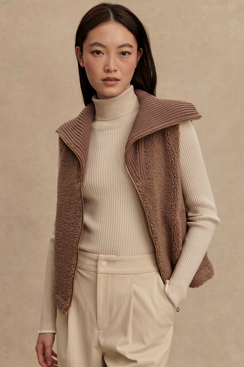 Aspen Gilet- Ash Taupe