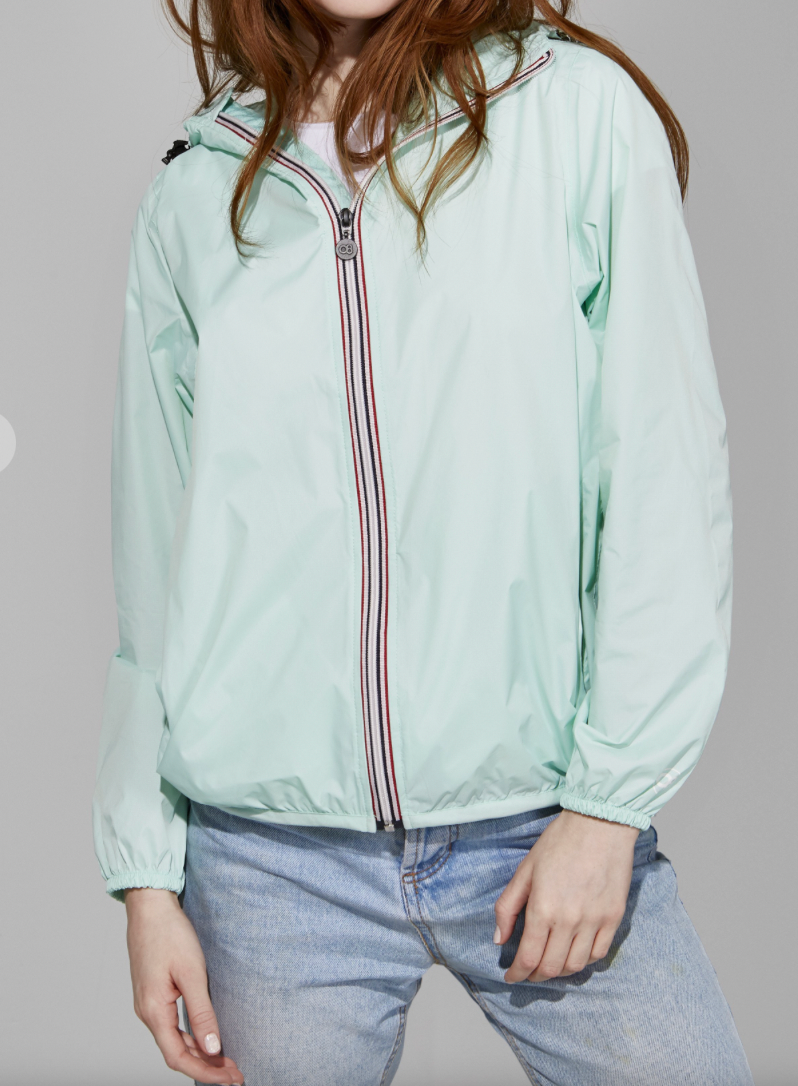 O8 2025 rain jacket