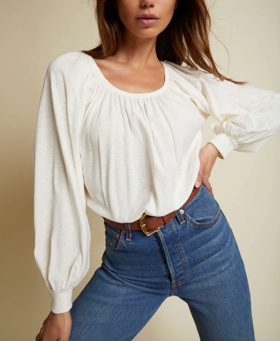 Sloane Elastic Neck Tee** FINAL SALE**