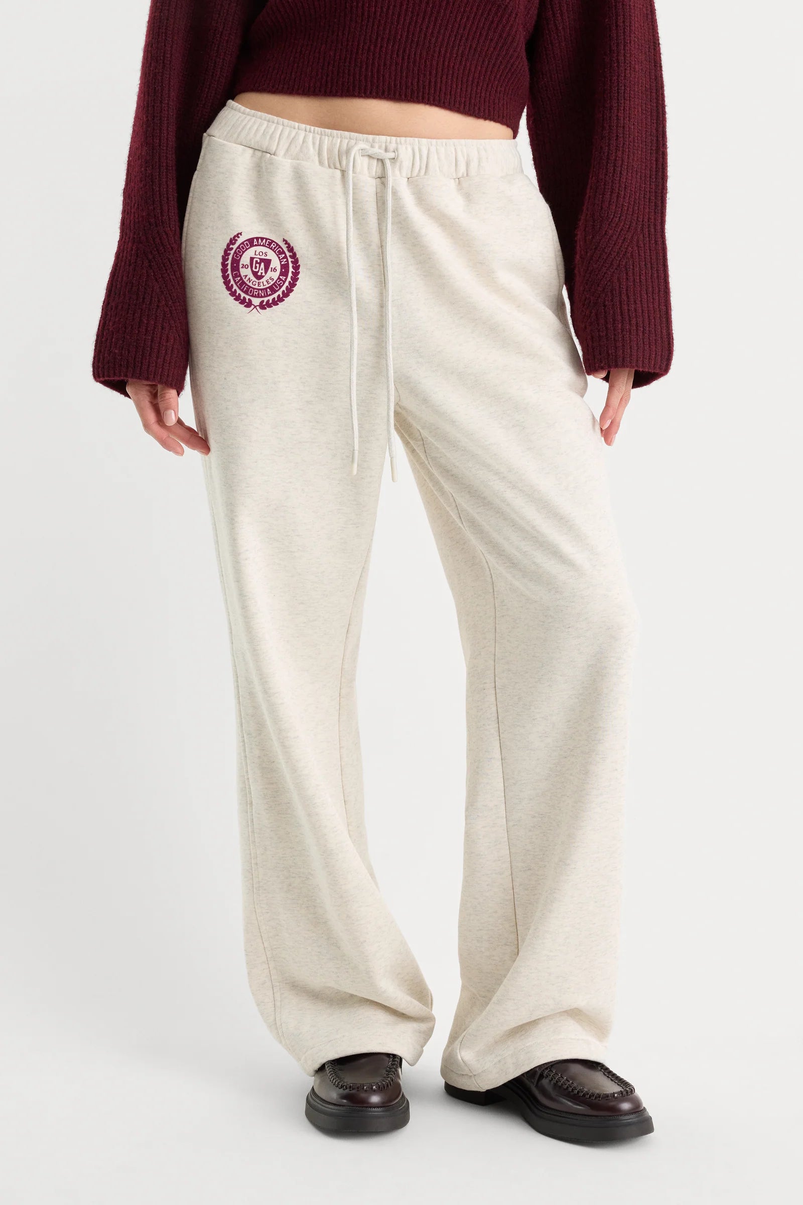The Brushed Fleece Straight Leg Sweatpant in Oatmeal