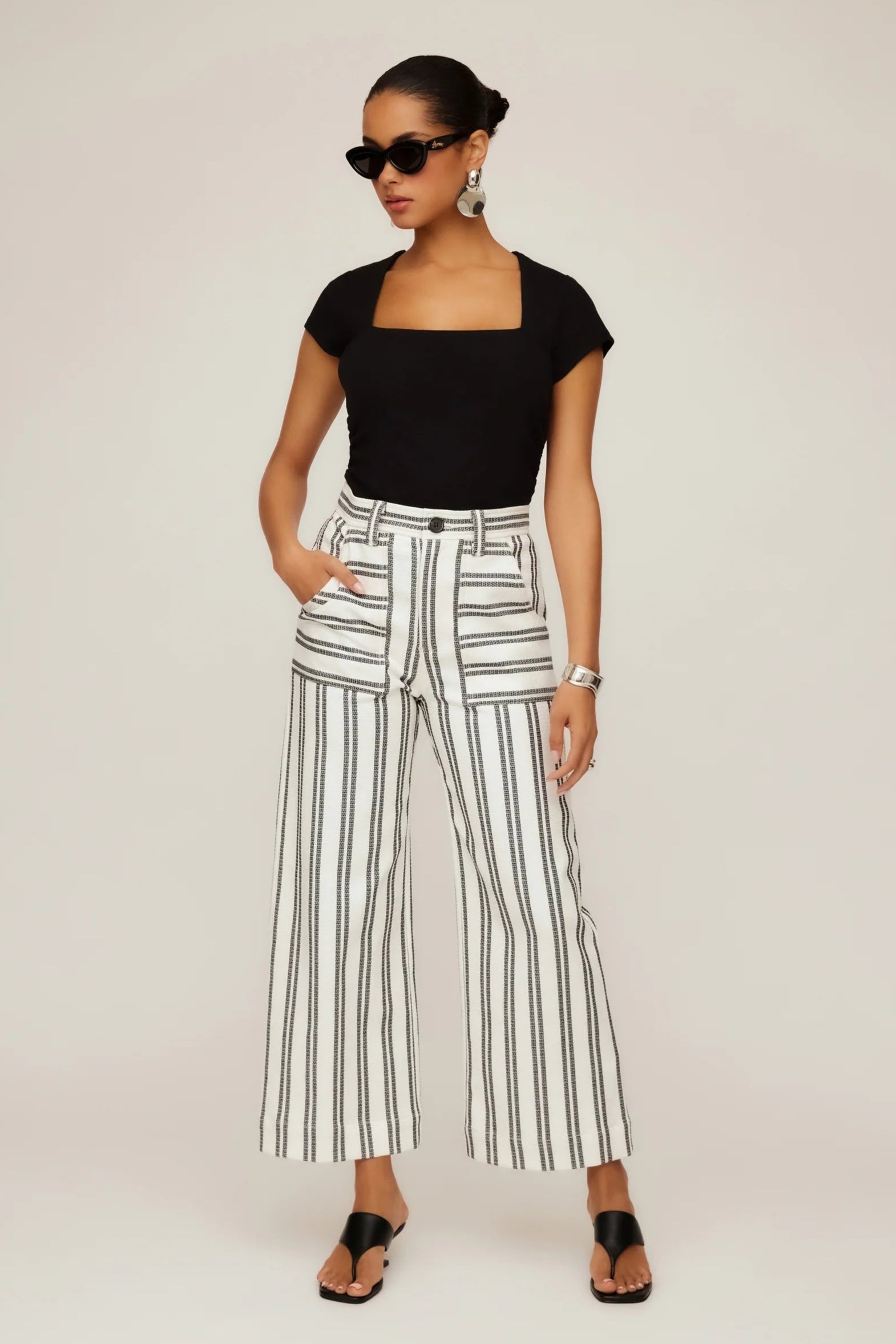 Rylee Cropped Pants- Stripe