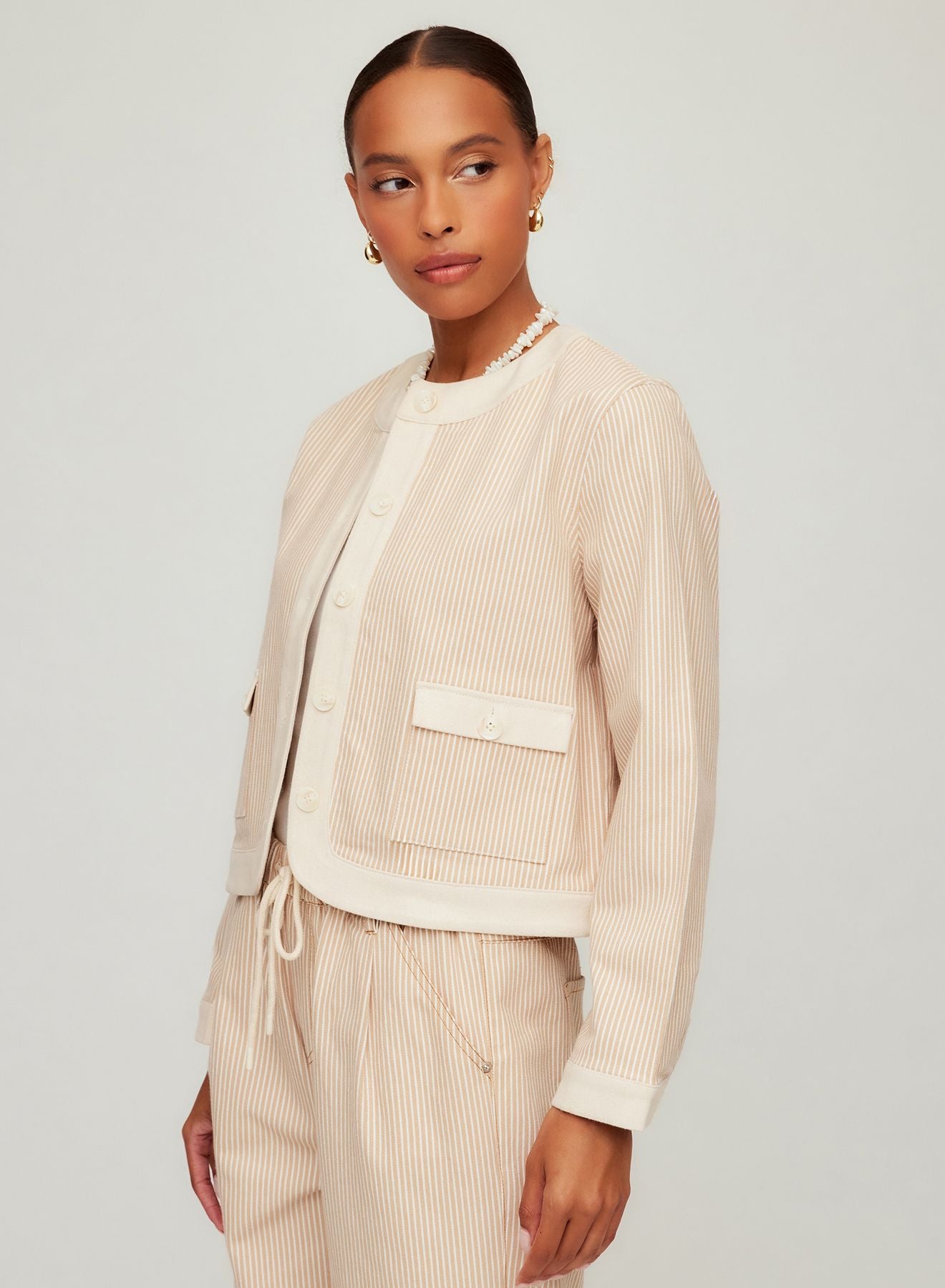 Myra Contrast Cropped Jacket- Khaki/Cream