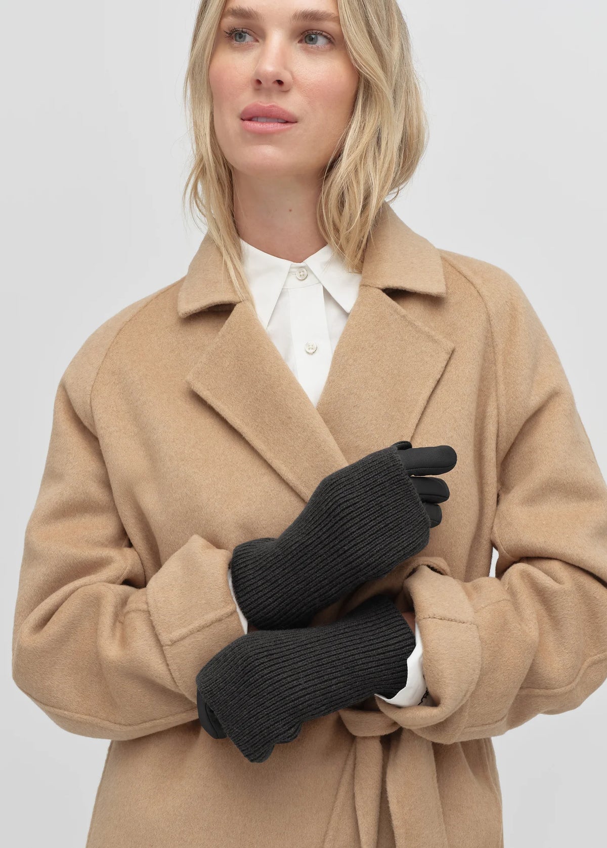 The City Gloves in Black Leather