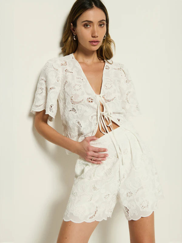 Archer Short- White