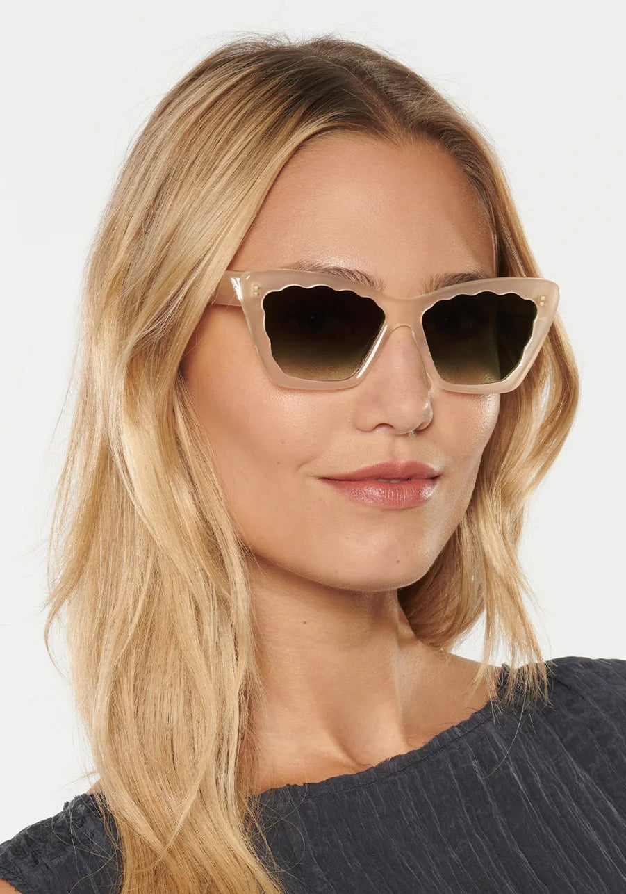 Bridgitte Cateye- Blonde