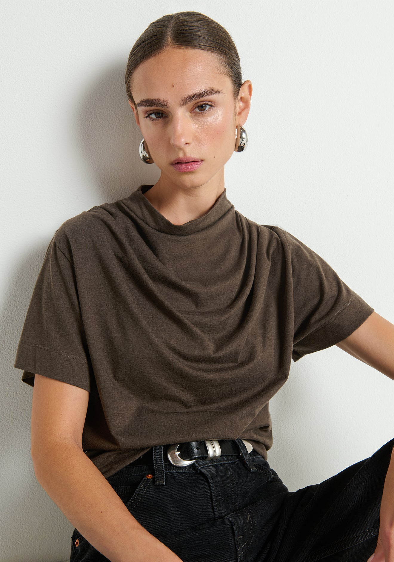 Daryl Cowlneck Tee- Espresso