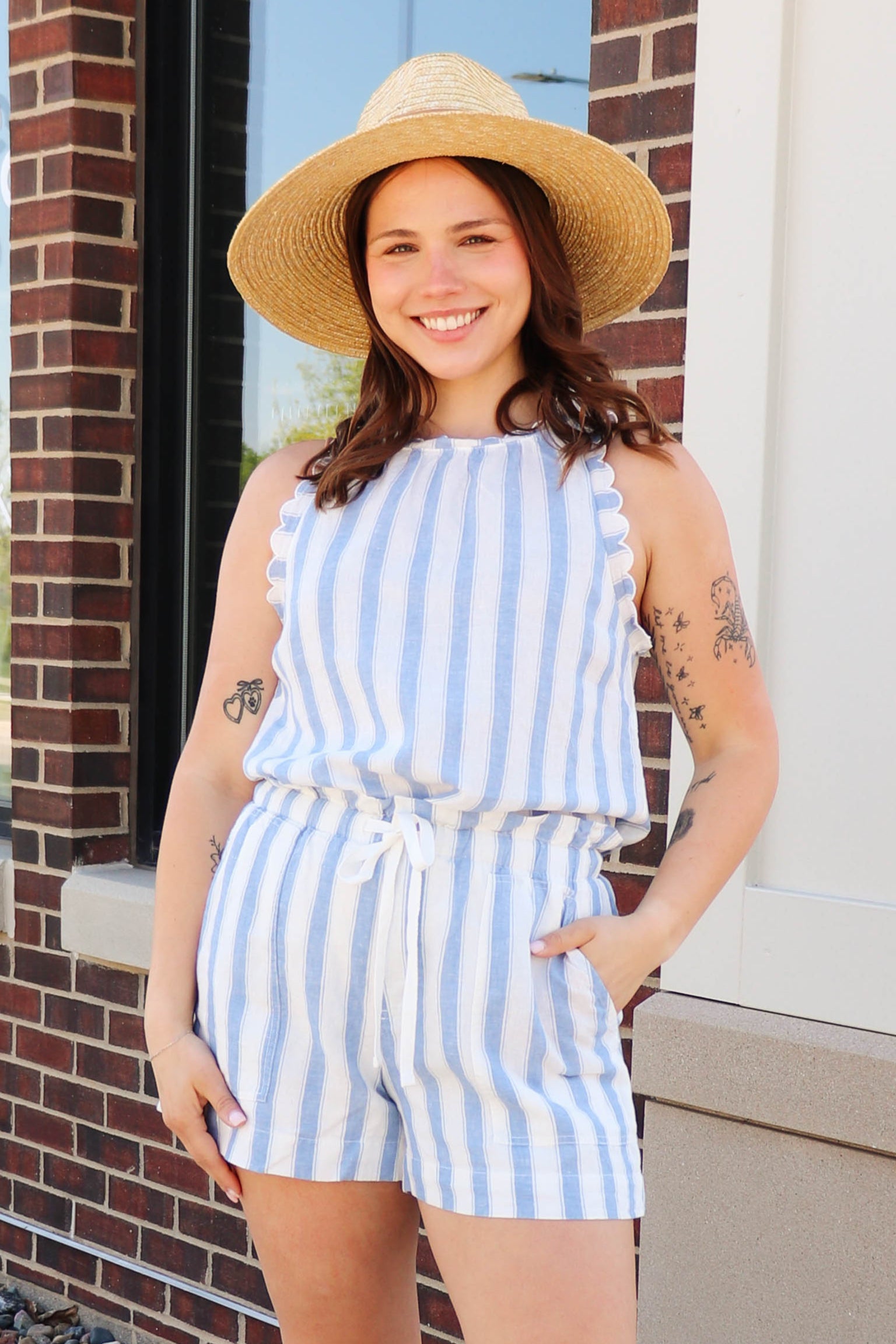 Kimy Scallop Tank Top- Light Blue Wide Stripe