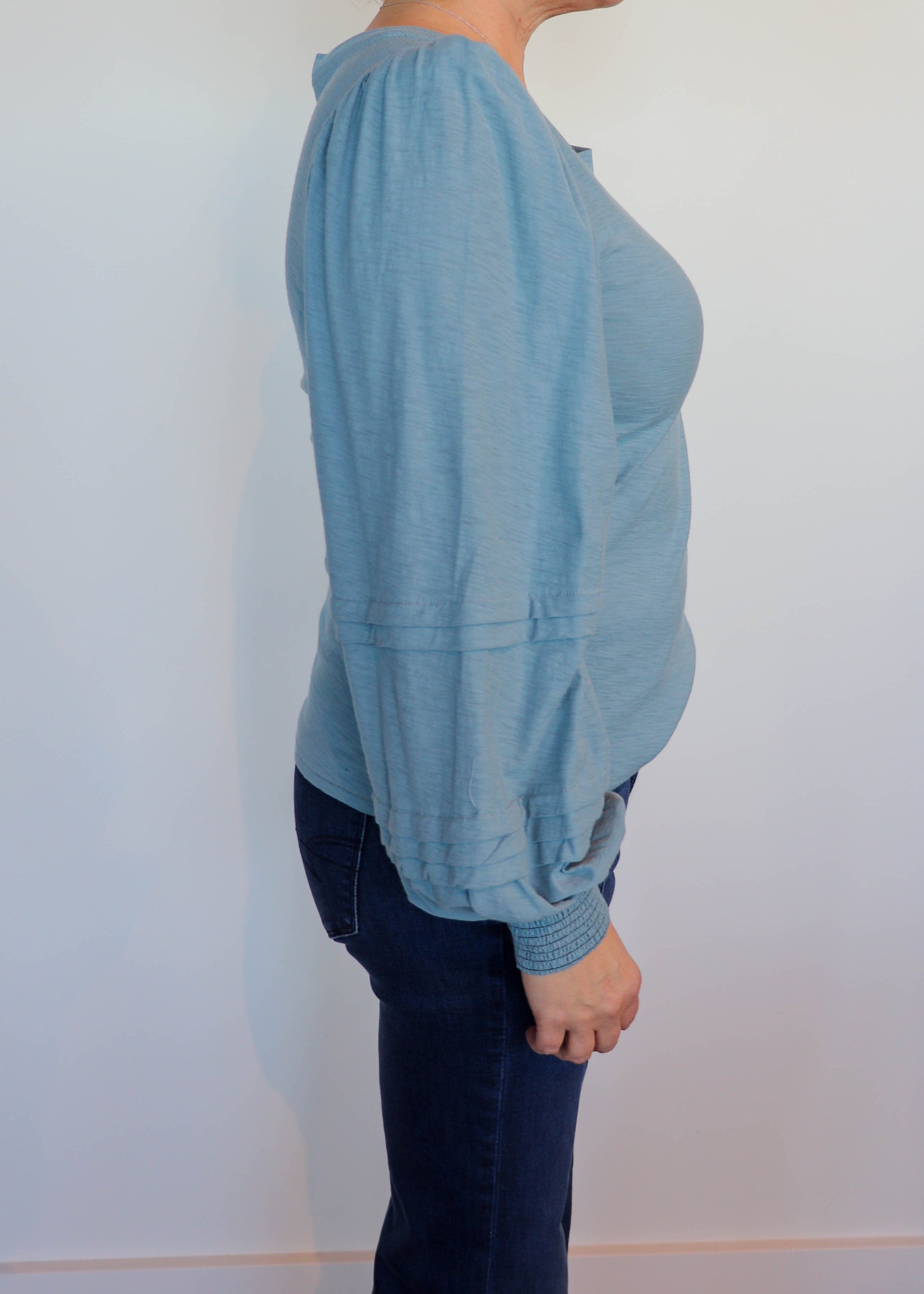 Caitlyn Balloon Sleeve Tee- Cornflower Blue