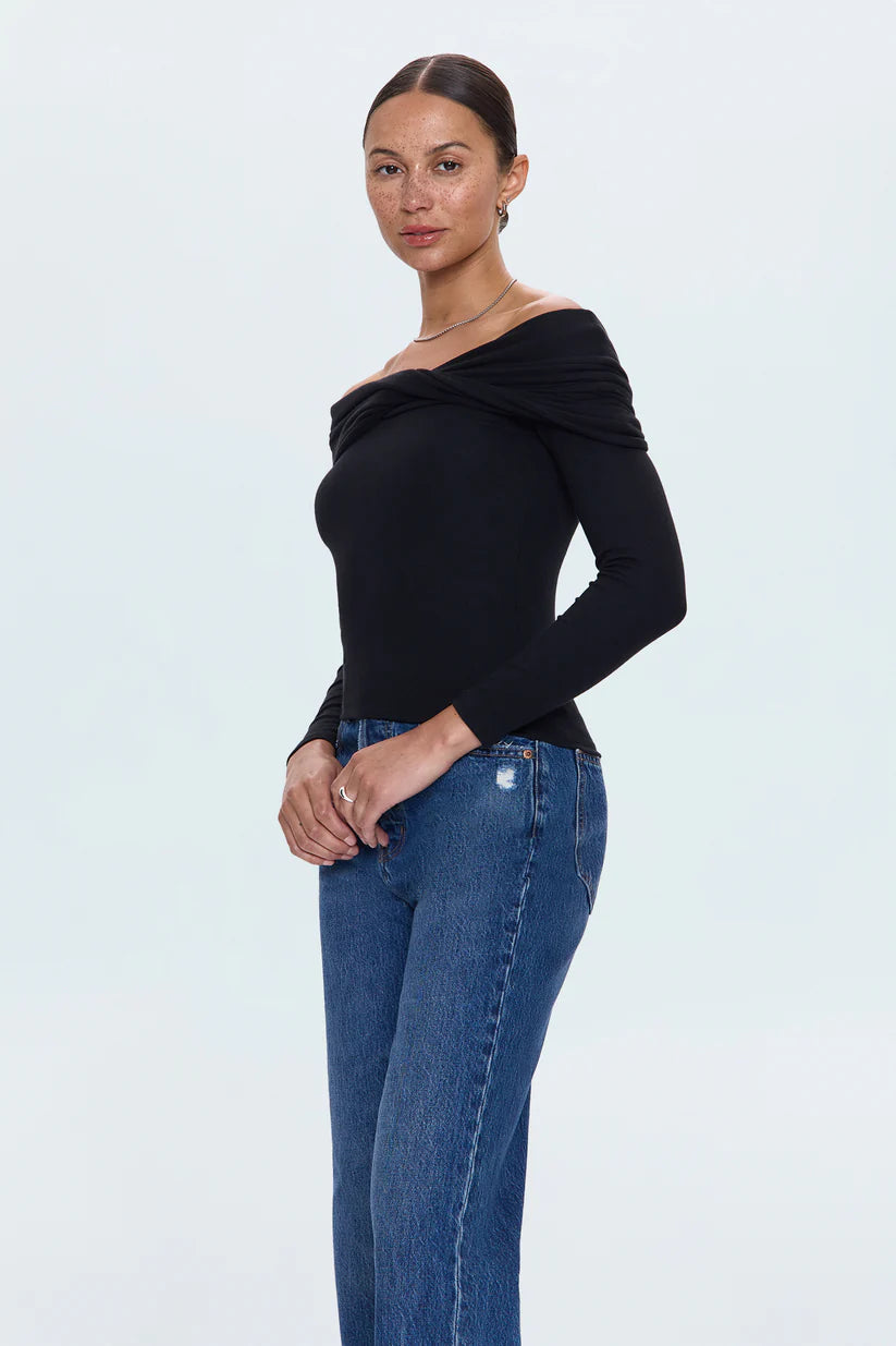Lyra Off The Shoulder Top- Noir