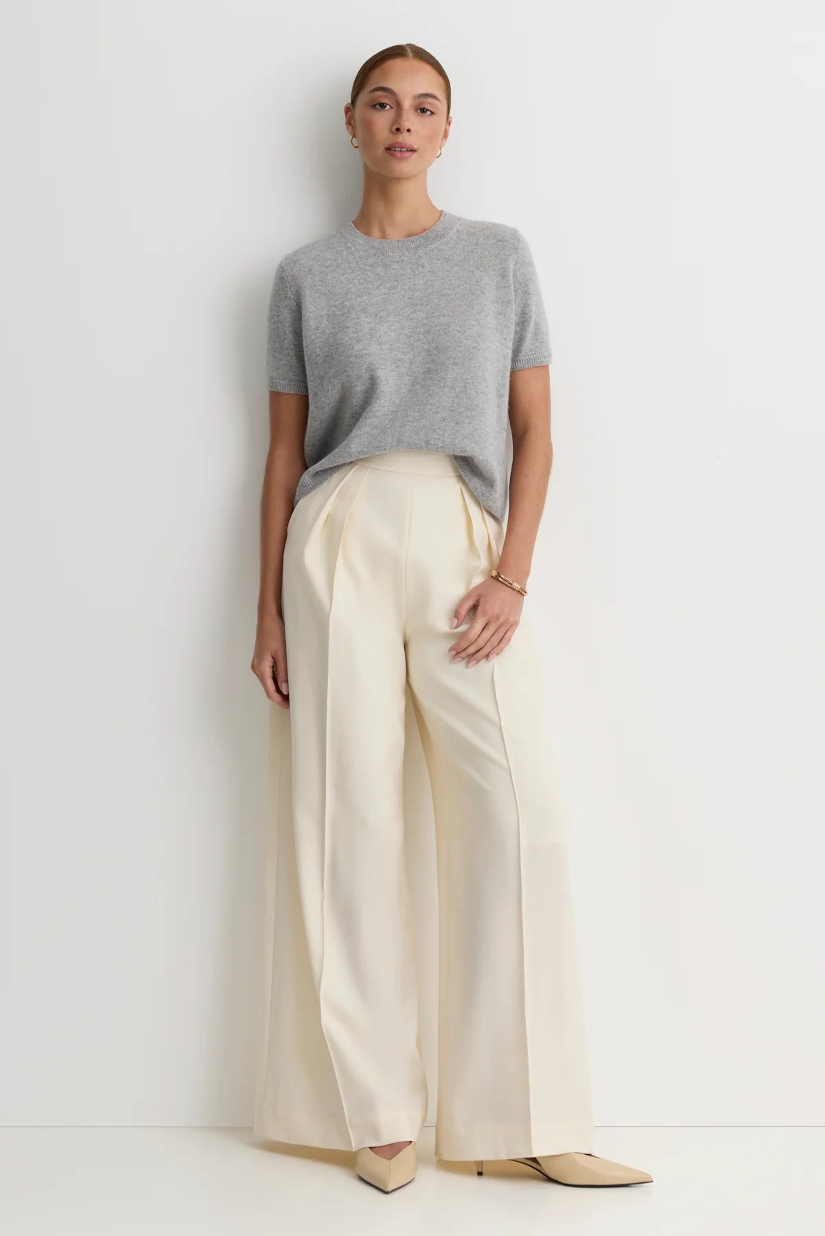 Kadri Cashmere Crew Tee- Heather Grey