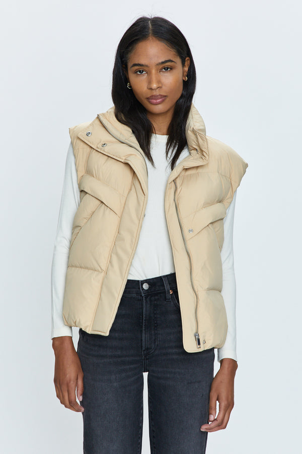 Joss Quilted Puffer Vest- Warm Sand