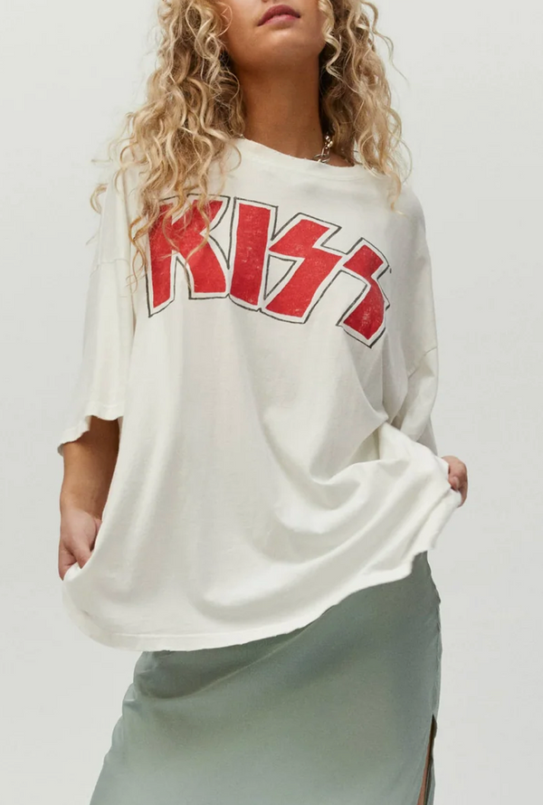 KISS Glitter Logo One Size Tee
