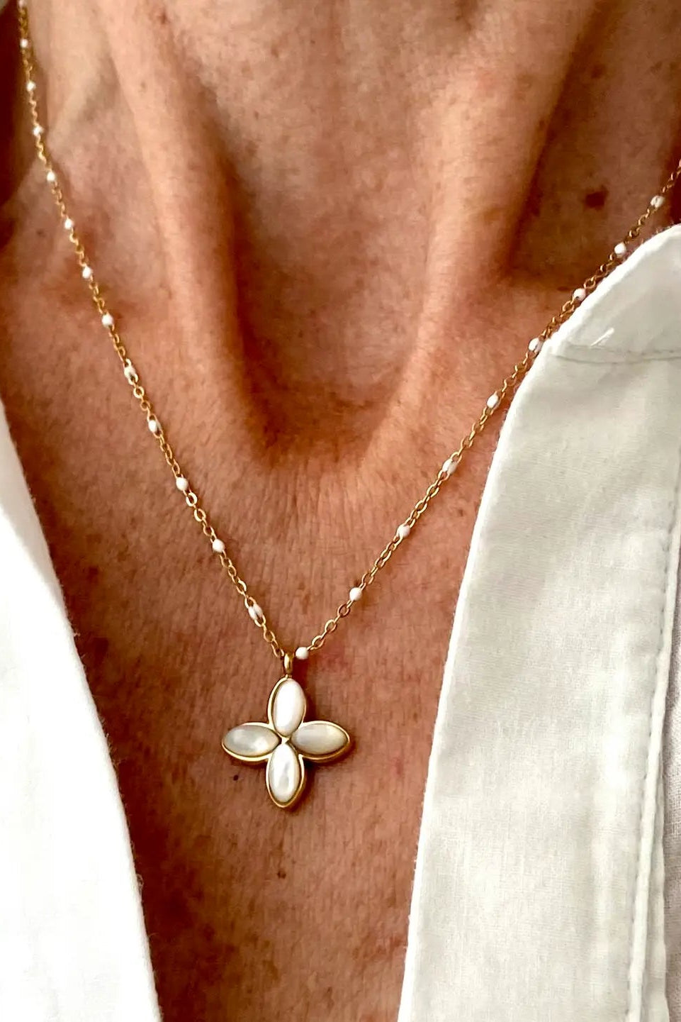 Maddy White Necklace