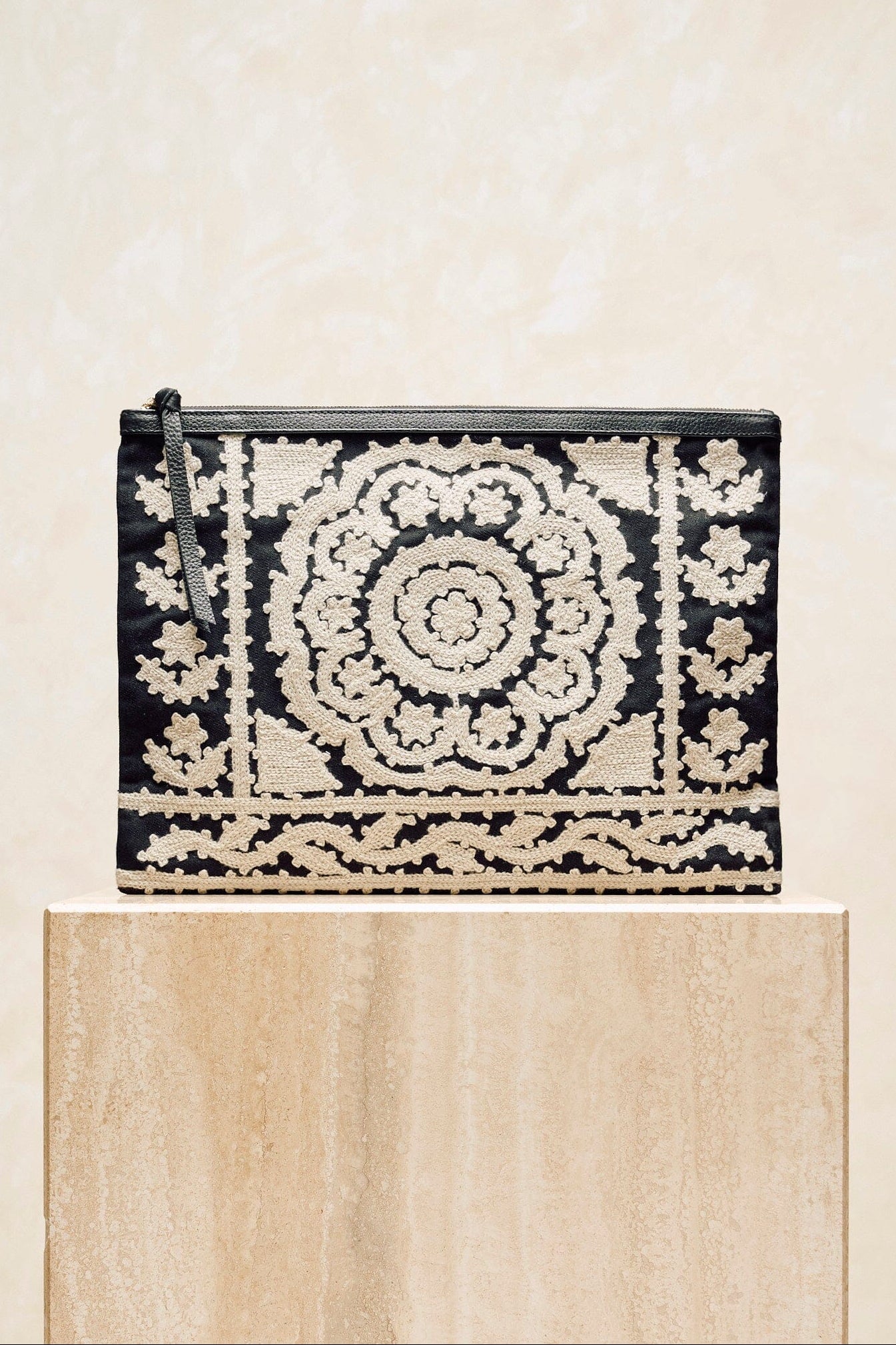 Casablanca Clutch