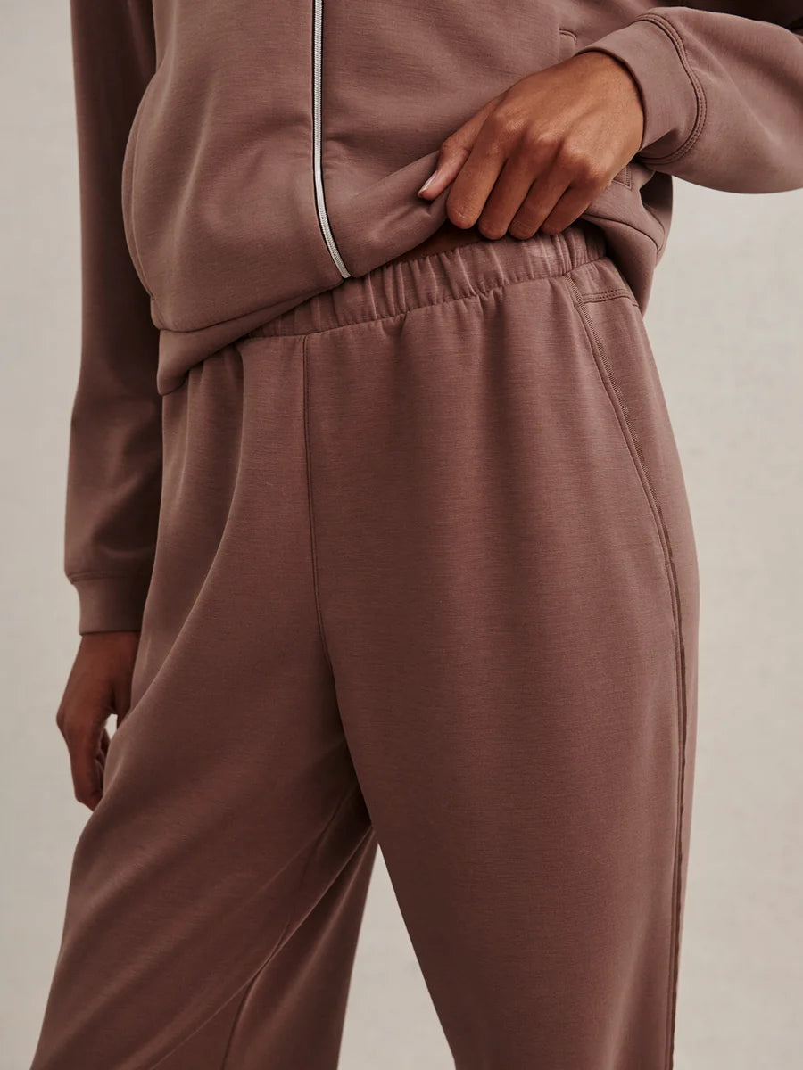 Eli Jogger 27" in Coffee Quartz
