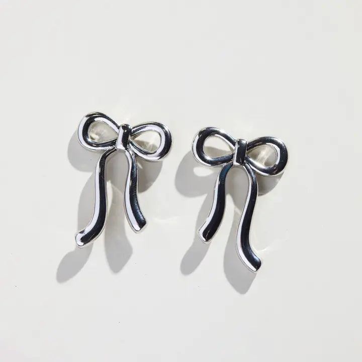 Silver Vintage Bow Studs