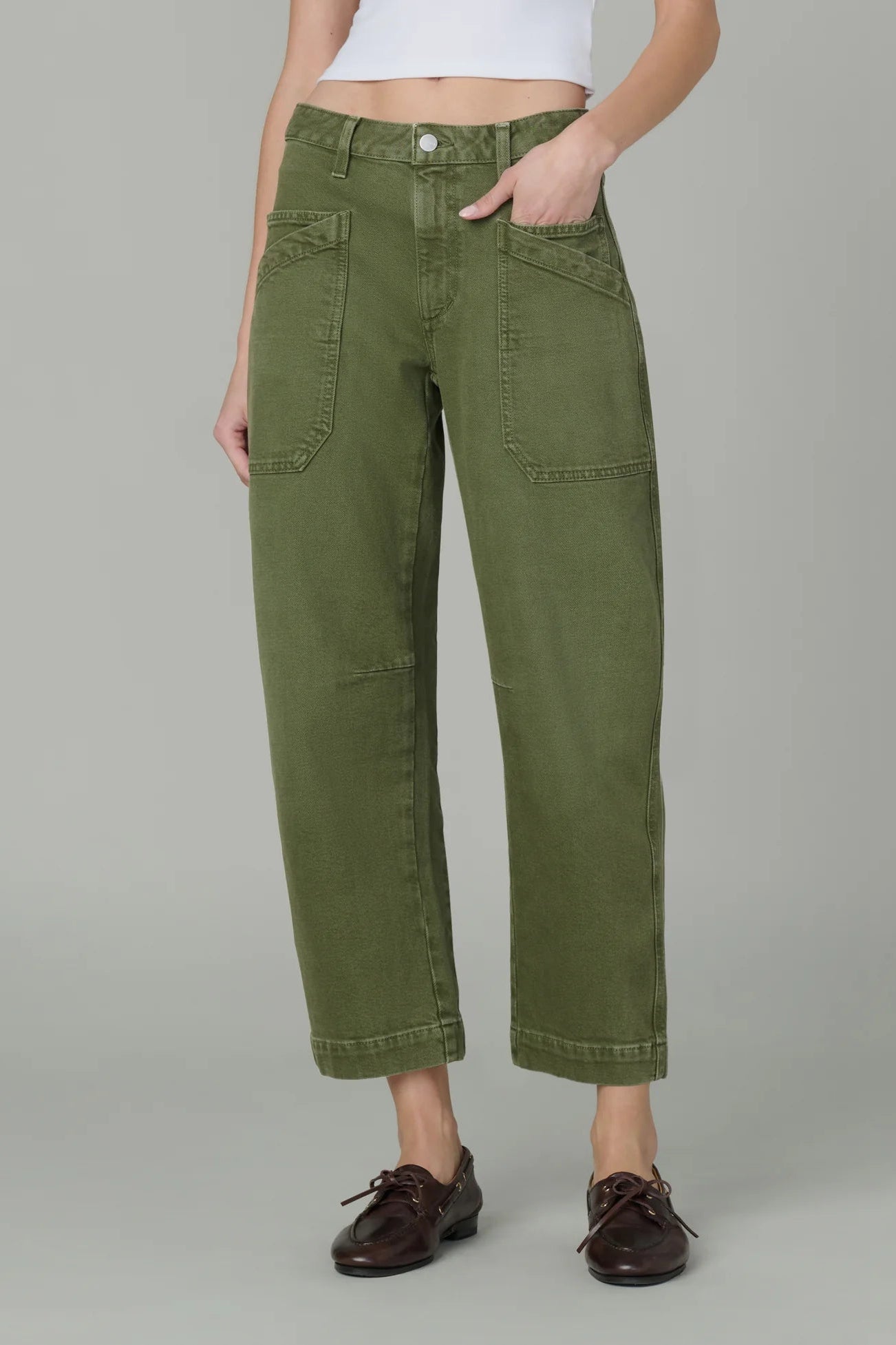 The Double Pocket Barrel Jean- Winter Moss