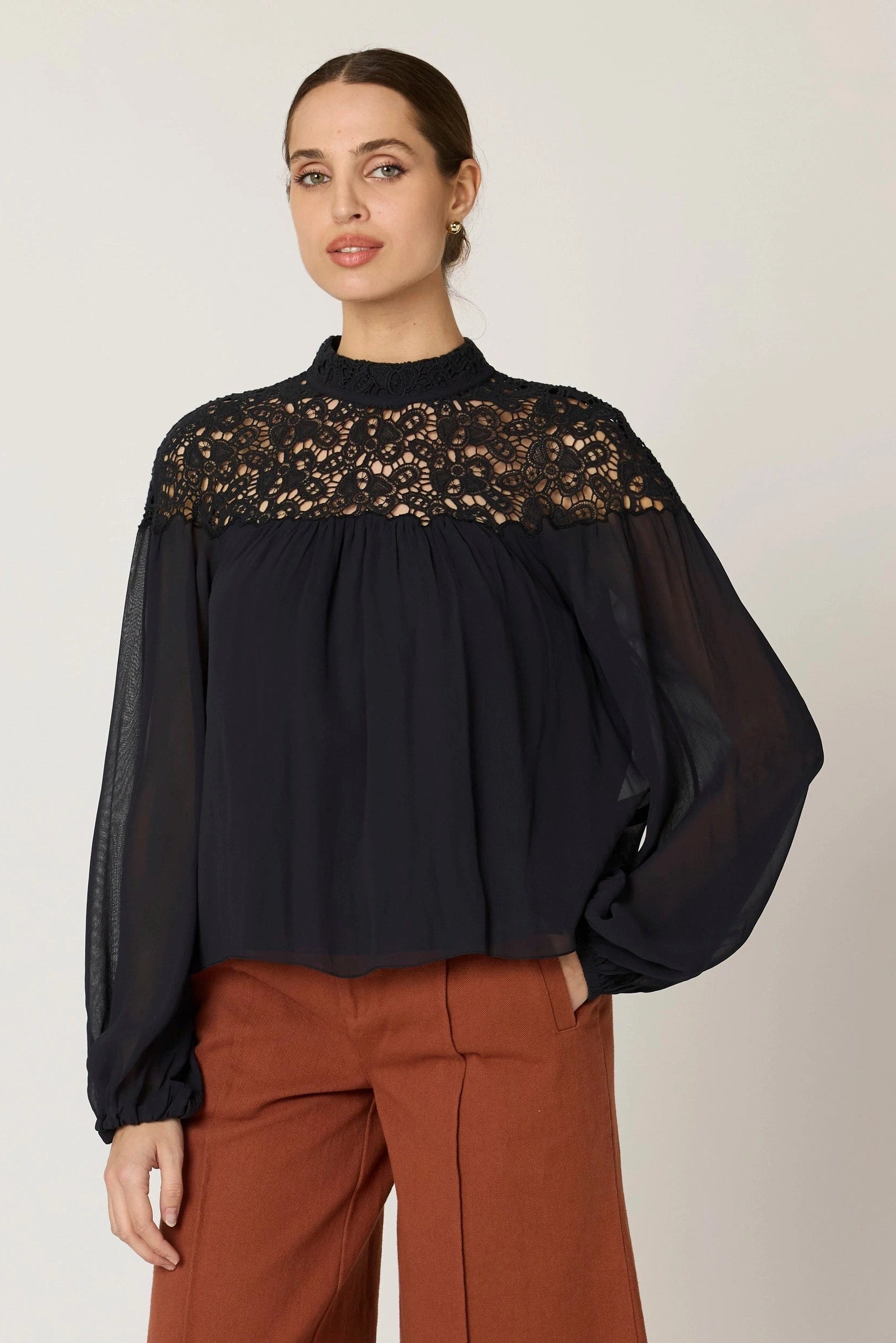 Eloise Blouse- Black