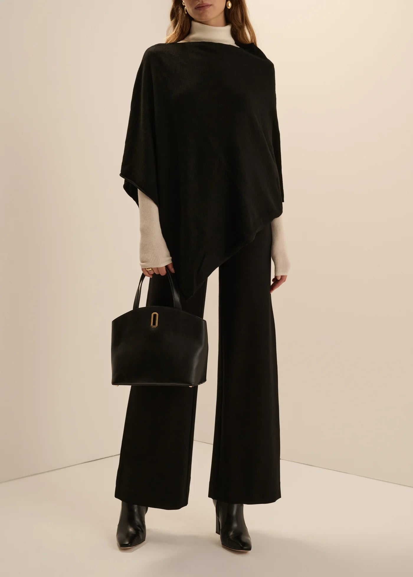 The Everyday Poncho - Black