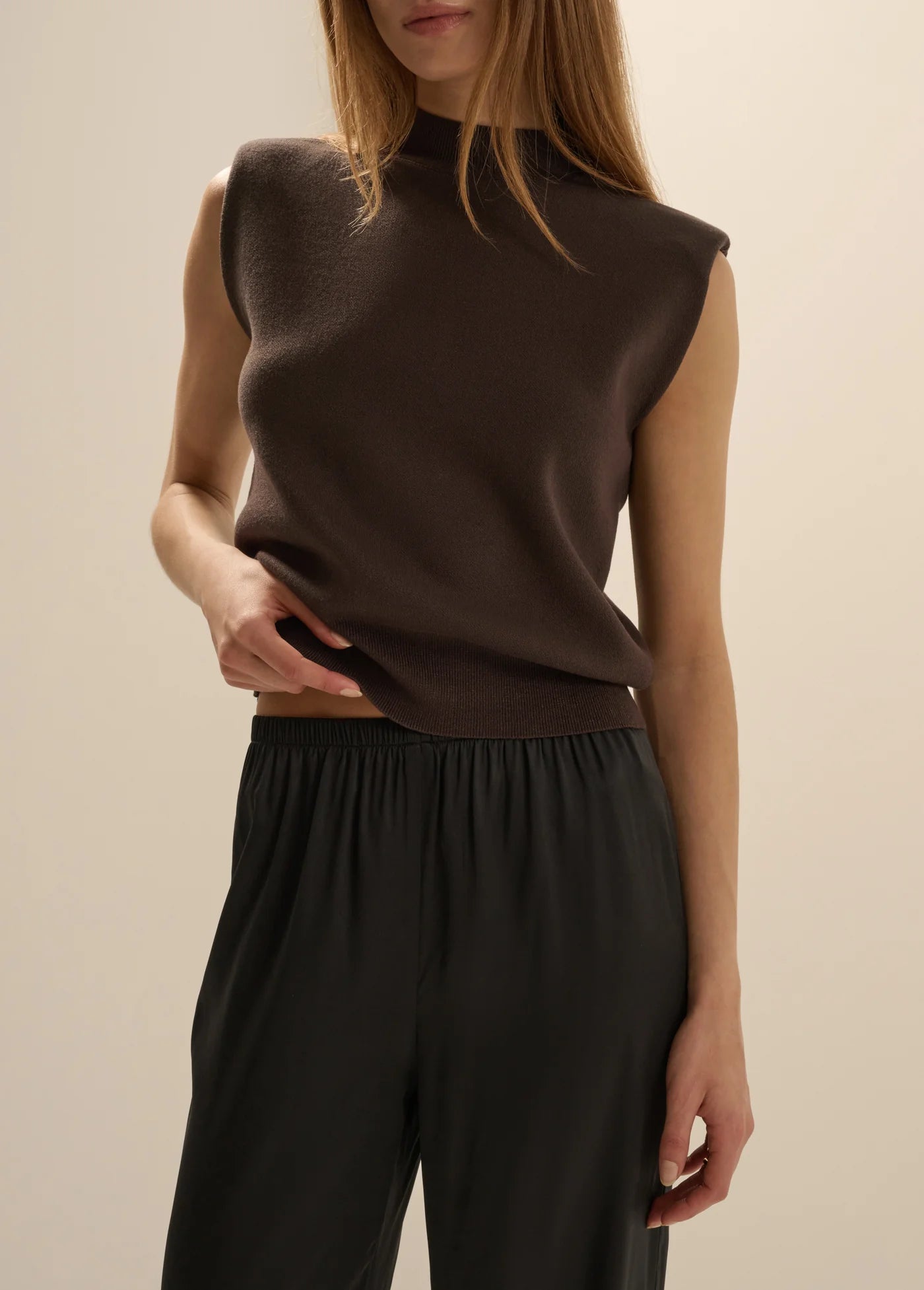 The Whitney Top- Espresso