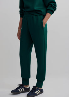 The Slim Cuff Pant 25&quot;- Forest Green