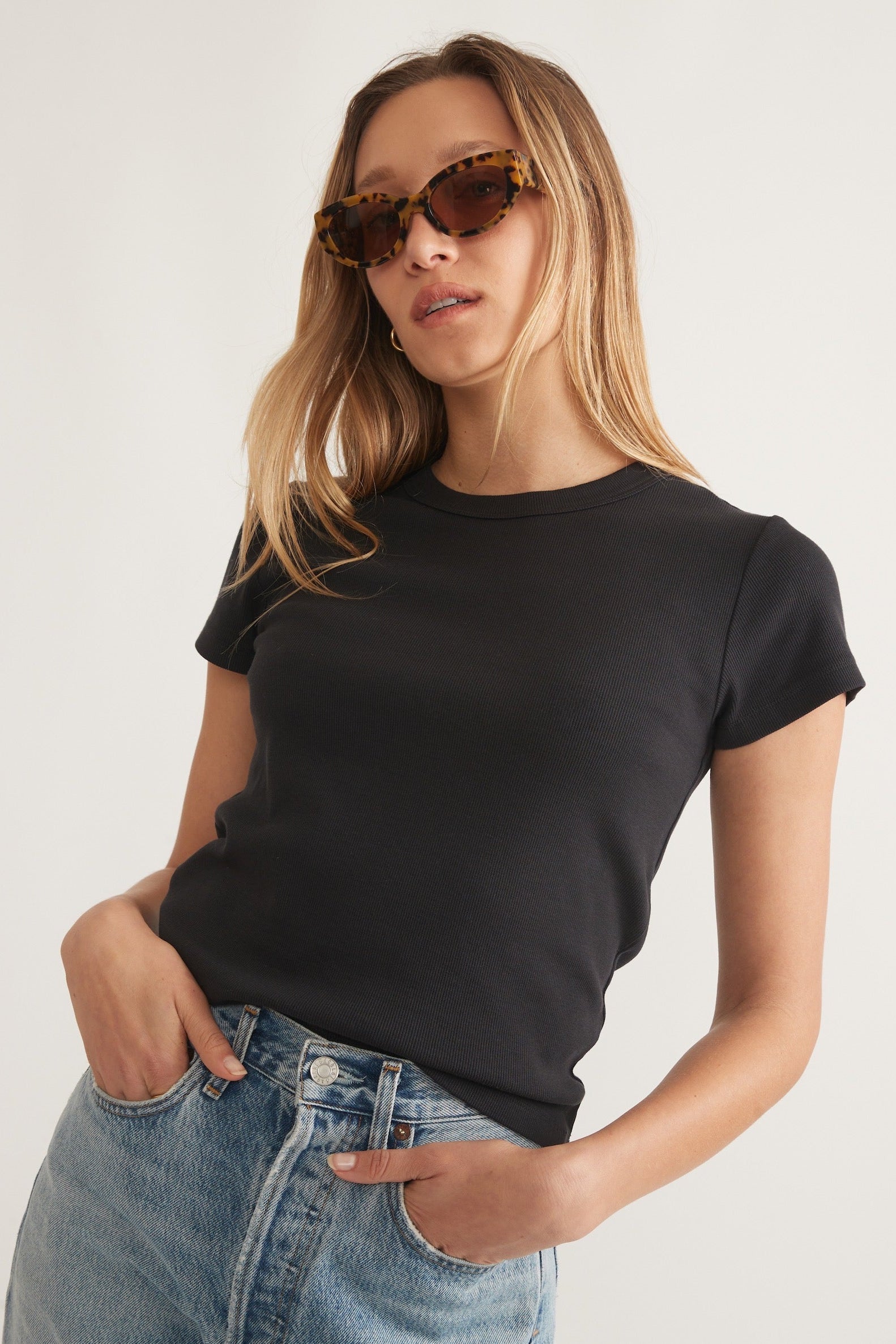 Lexi Rib Sun-In Crew Tee- Faded Black