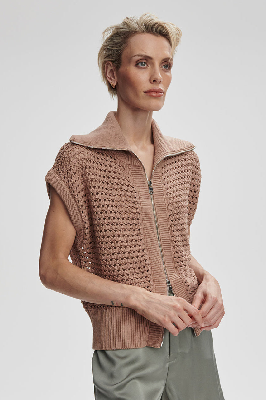 Liliana Knit Gilet- Chanterelle
