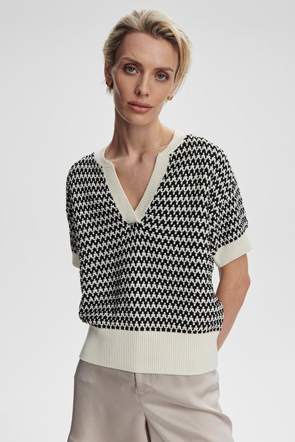 Dora Knit Top- Egret
