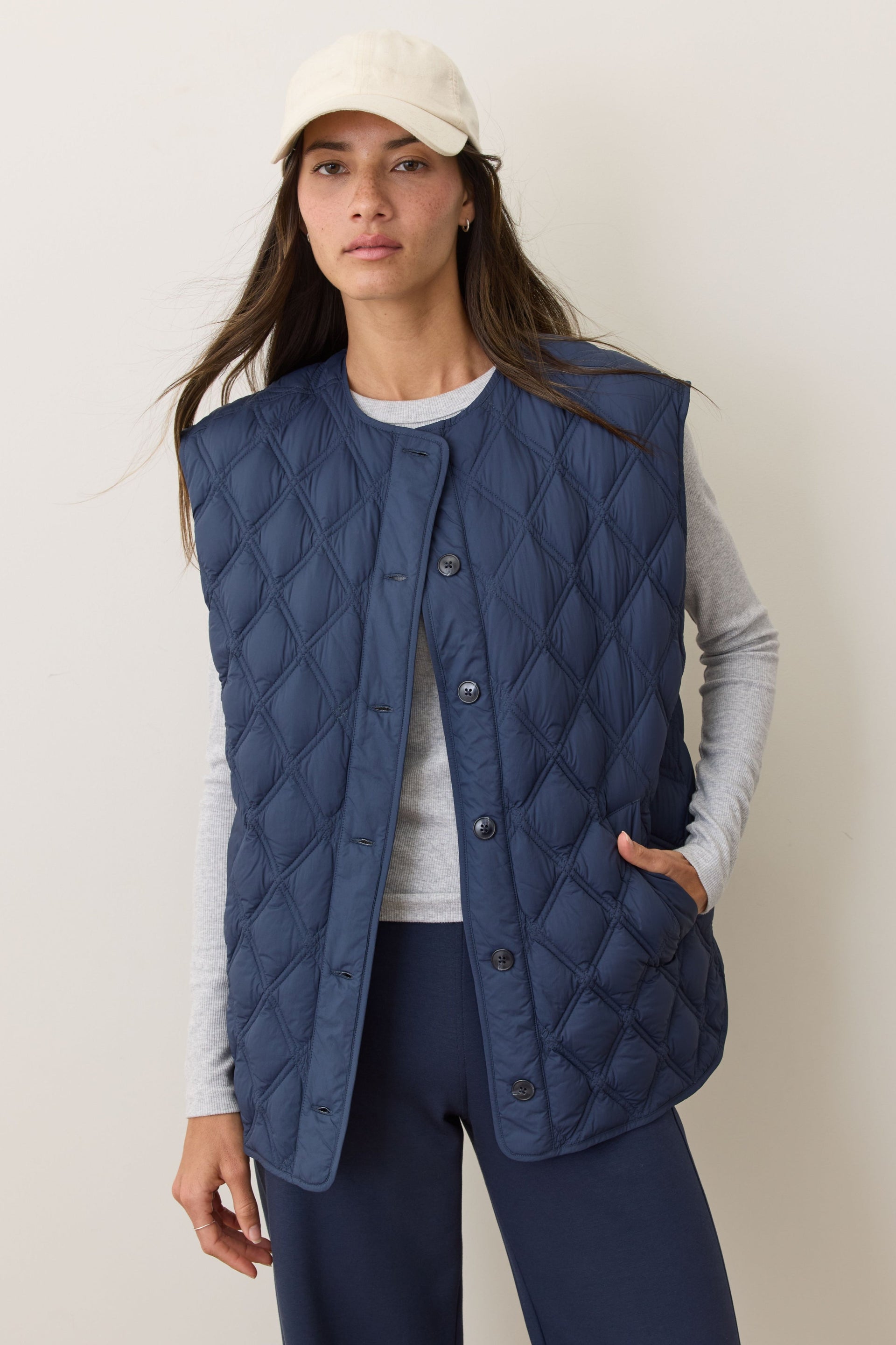 Marina Quilted Vest- Navy