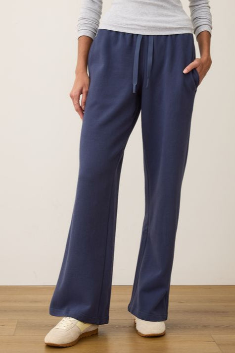 Cloud 9 Fleece Wide Leg Sweatpant- Navy