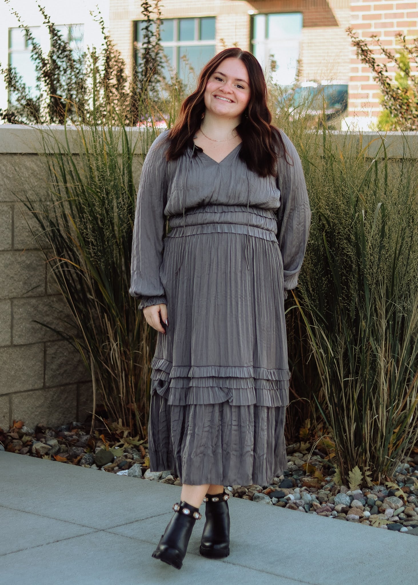 Long Sleeve Ruffle Detailed Midi Dress- Grey