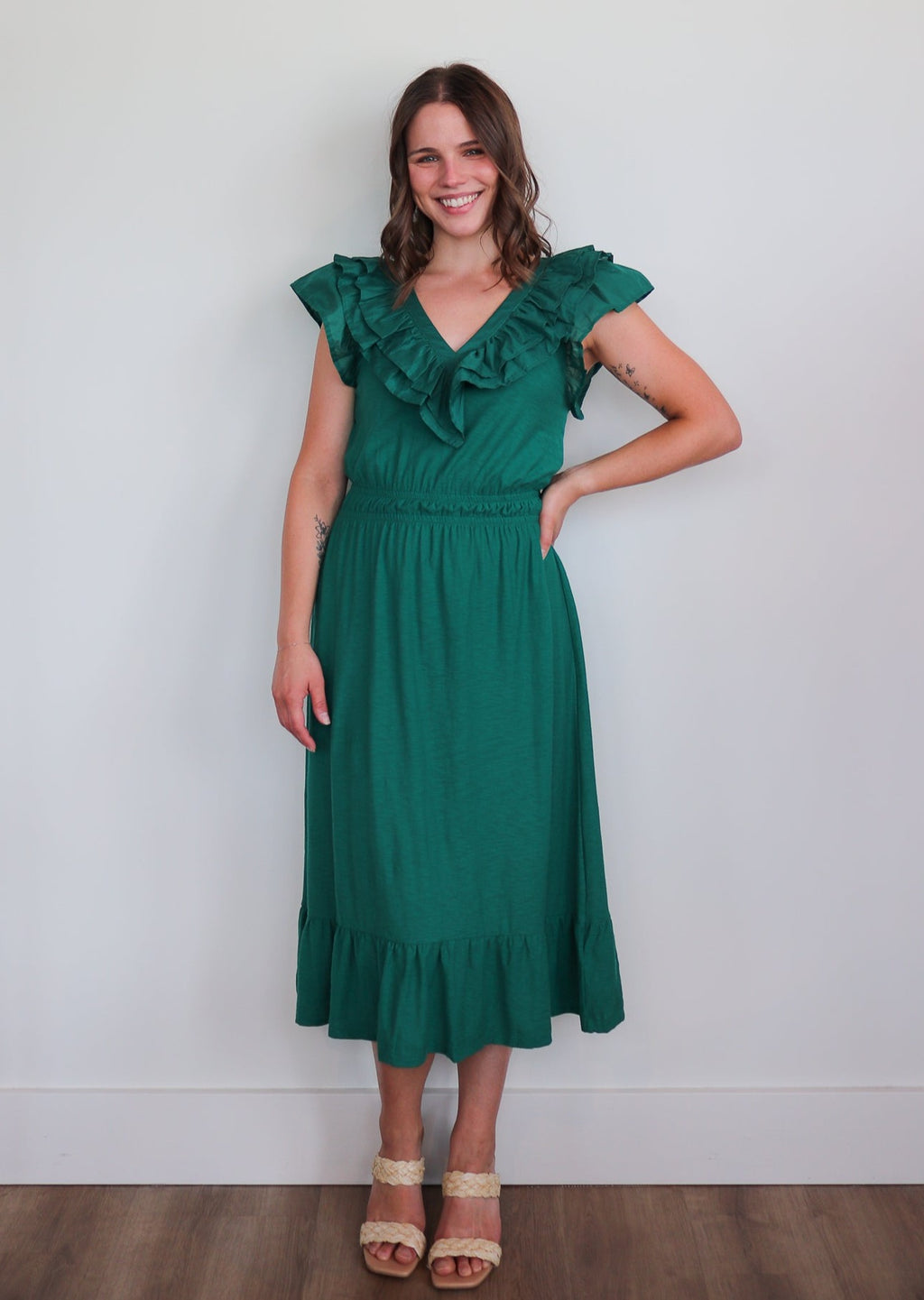 Aria Contrast Ruffle Midi Dress—Emerald