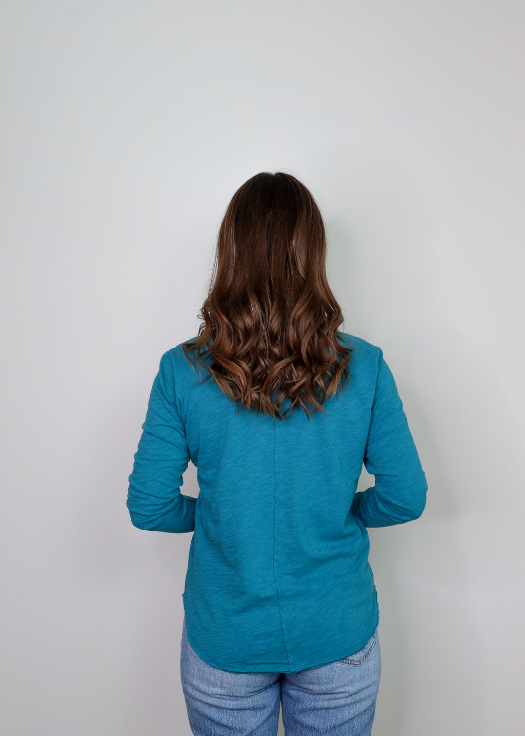 V-Neck Long Sleeve Front Seam Tee—Teal